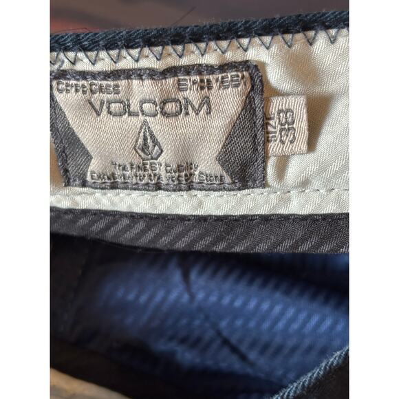 Volcom VMonty Navy Blue Shorts Men's Size 38 - Picture 3 of 5